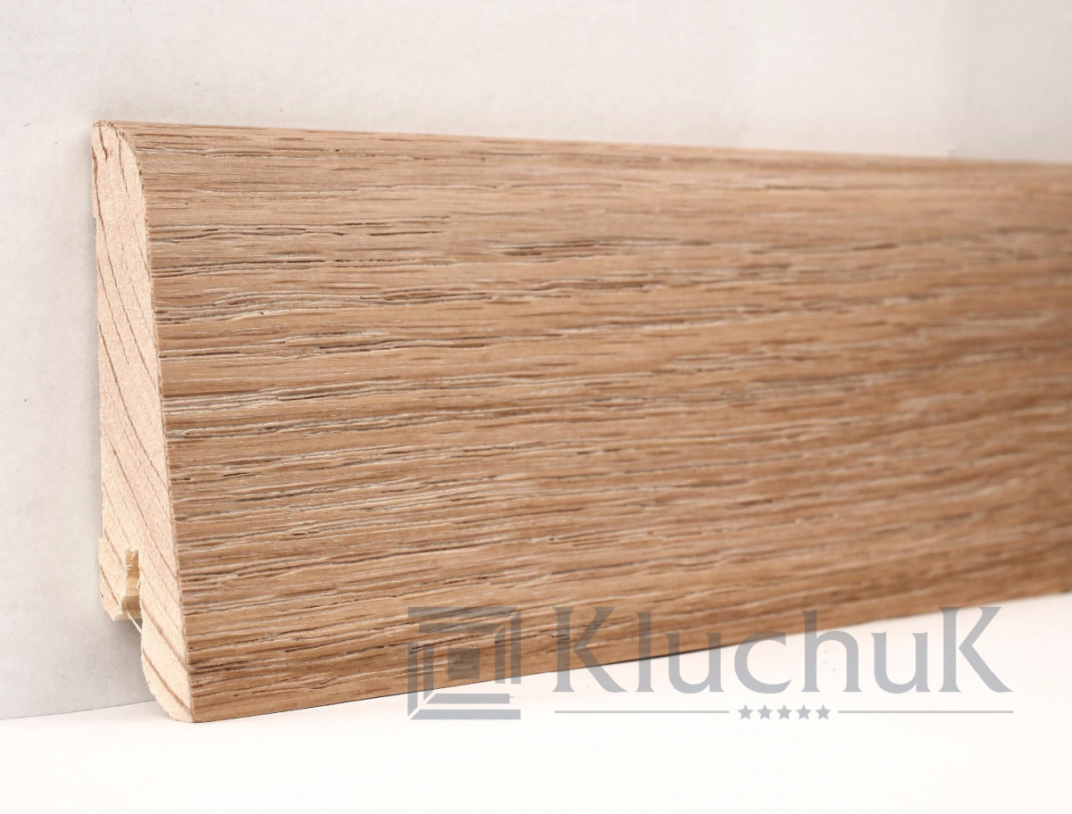 Плінтус дерев'яний Kluchuk Євро Дуб патина, 18х60х2400 мм