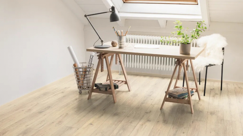 Ламінат Egger Classic V4 32/8 Дуб паркетний