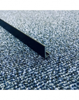 Антиплінтус Scheinen алюмінієвий профіль, фарбований RAL9005 Чорний, 15,6х7,4х2500 мм