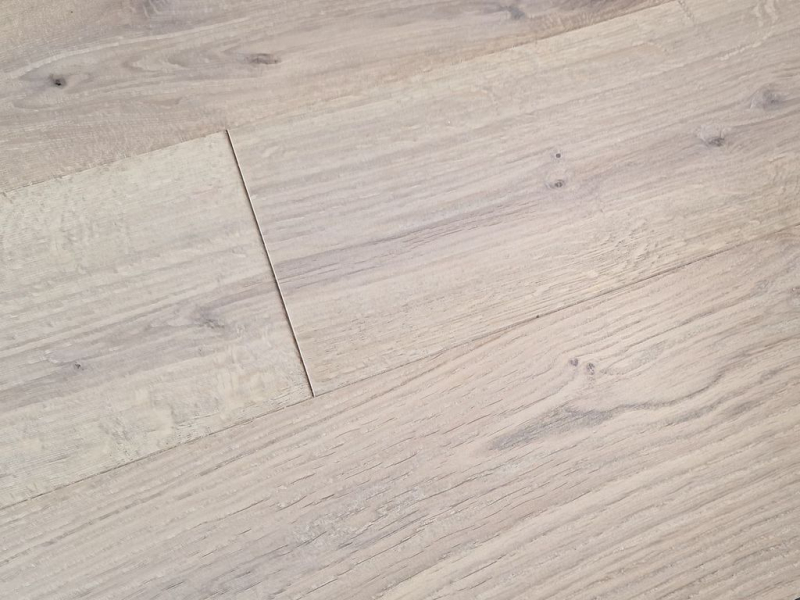 Паркетна дошка Ellwood Herringbone 90 Натур 060 Дуб Величний 140 мм T&amp;G УФ Олія фаска V4 1-смуговий дизайн