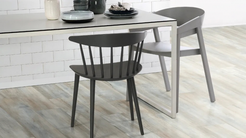 Ламінат Egger Classic V4 32/8 Дуб Аберґеле темний