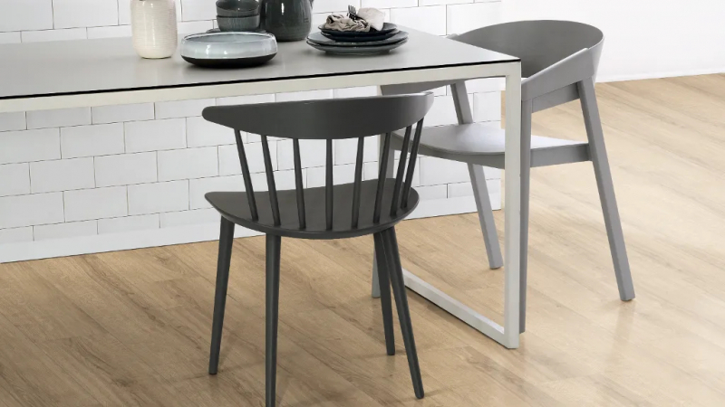 Ламінат Egger Classic AQUA 32/10 Дуб Ейвері сірий