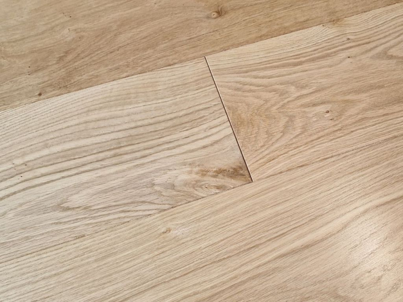 Паркетна дошка Ellwood Herringbone 90 Селект 027-52 Дуб Класичний 140 мм T&amp;G УФ Олія фаска V4 1-смуговий дизайн