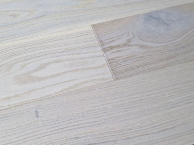 Паркетна дошка Ellwood Herringbone 90 Селект 044 Дуб Монблан 120 мм T&amp;G УФ Олія фаска V4 1-смуговий дизайн