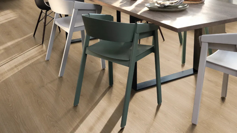 Ламінат Egger Classic AQUA+ 32/8 Дуб Тревізо натуральний