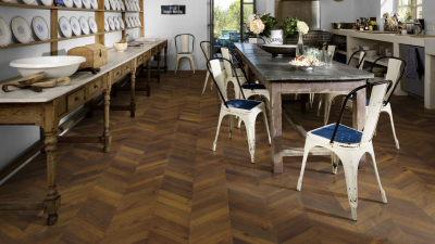 Паркетна дошка KAHRS CHEVRON Oak Chevron Dark Brown Oil