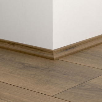 Плінтус МДФ Quick-Step Scotia 17*17*2400 мм Дуб теплий коричневий
