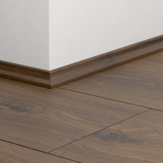 Плінтус МДФ Quick-Step Scotia 17*17*2400 мм Дуб земляний горіх коричневий