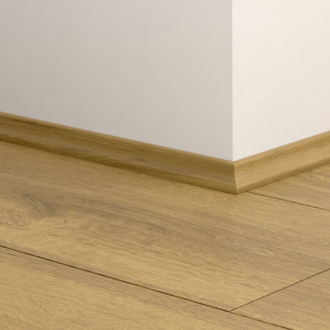 Плінтус МДФ Quick-Step Scotia 17*17*2400 мм Дуб медовий коричневий