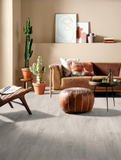 Ламінат Egger Classic 32/8 Каштан Жирона білий